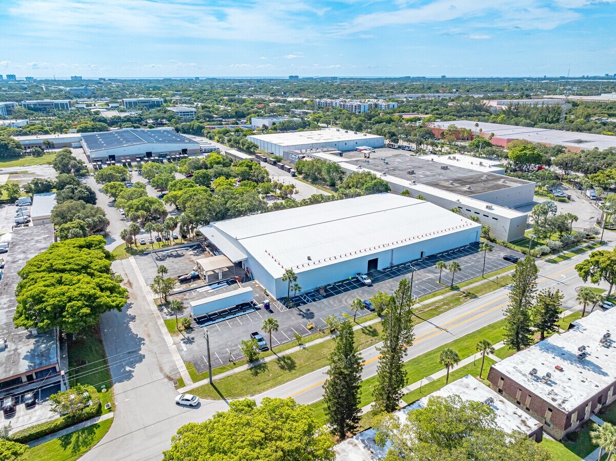 Aerial approach to the building — 198 Lock Road, Deerfield Beach, FL
